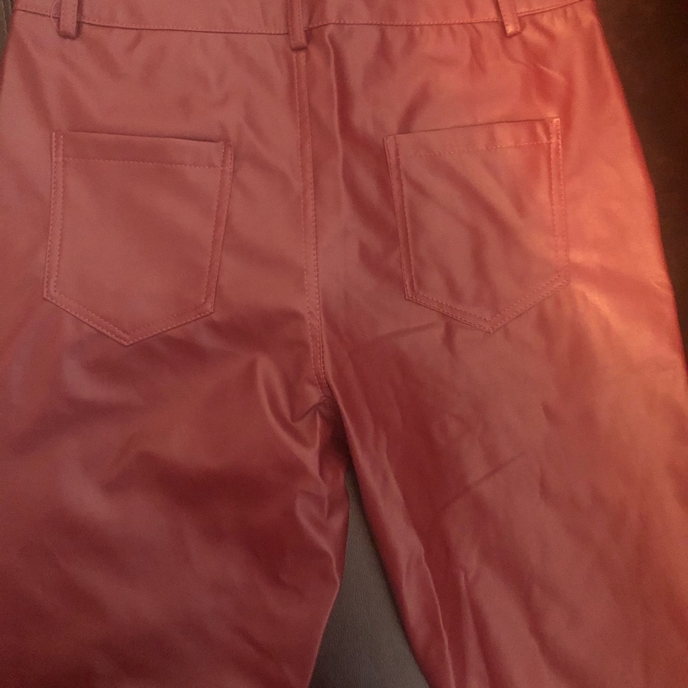 Wine Red - Picture 4 of 4
